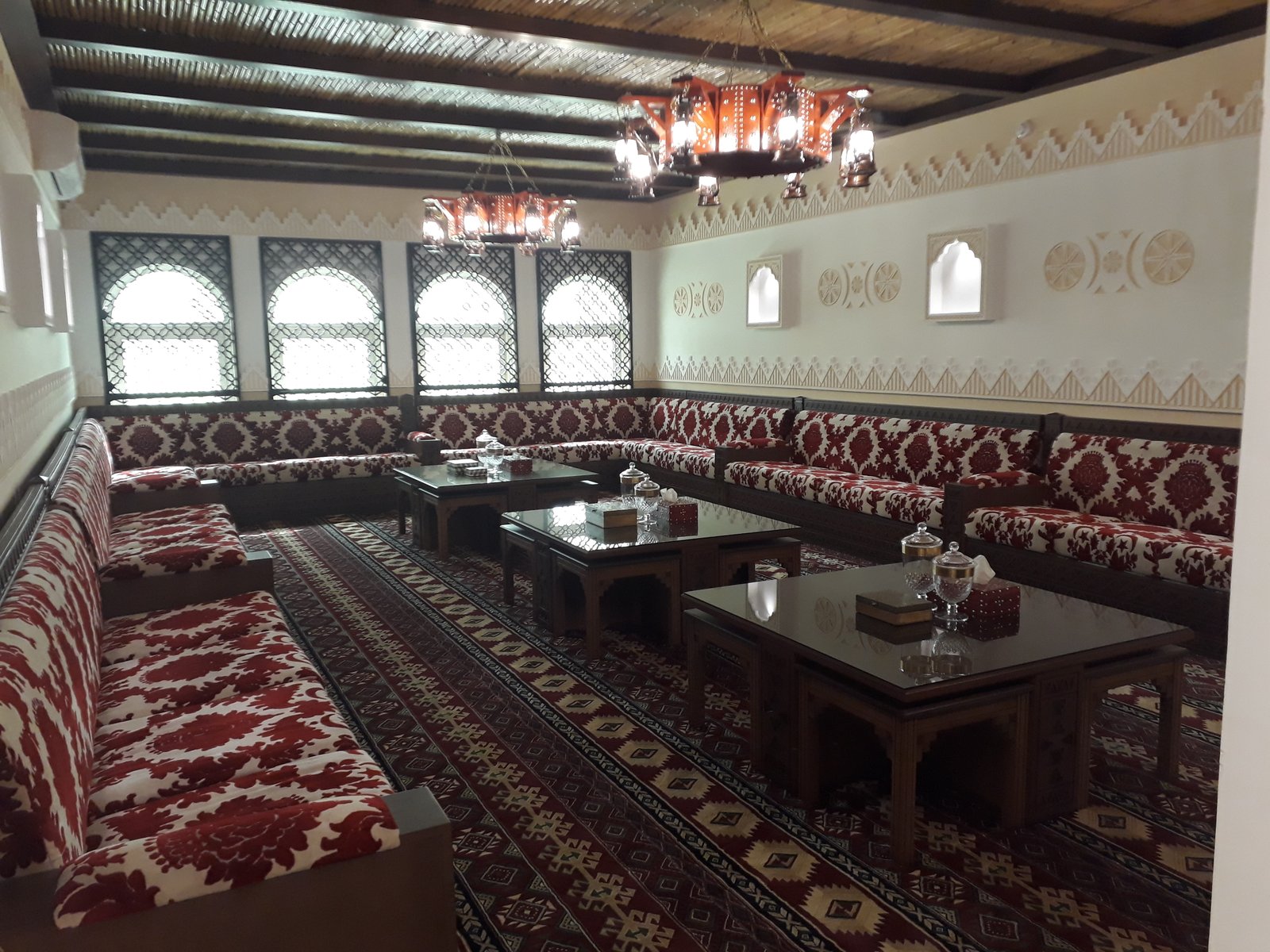 Al Rushaid / Moroccan Najd Design Tent project photo 6