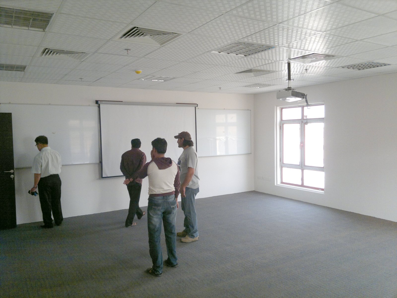 Intertek Training Centre & Office project photo 4